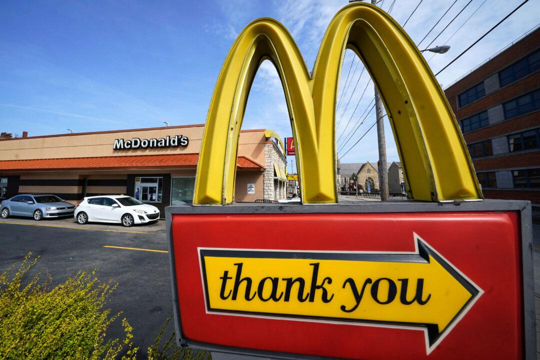 McDonald’s E. Coli Outbreak Worsens as Number of Confirmed Infections Rises to 75 Across 13 States