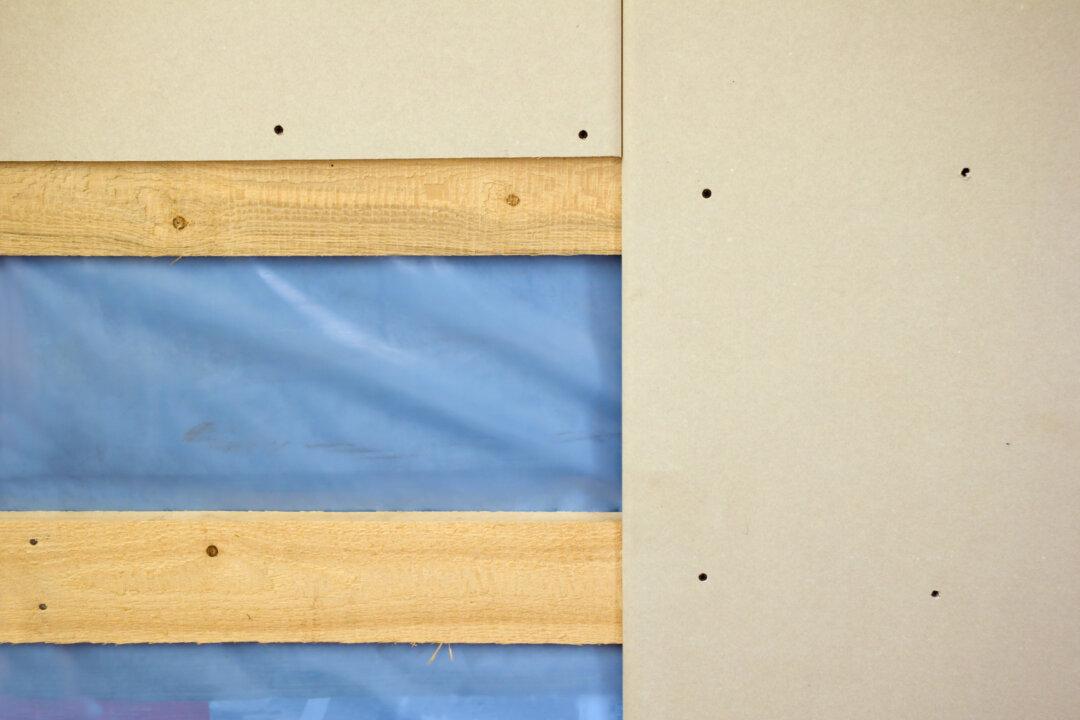 An Air/Water Barrier Stops Wood Rot