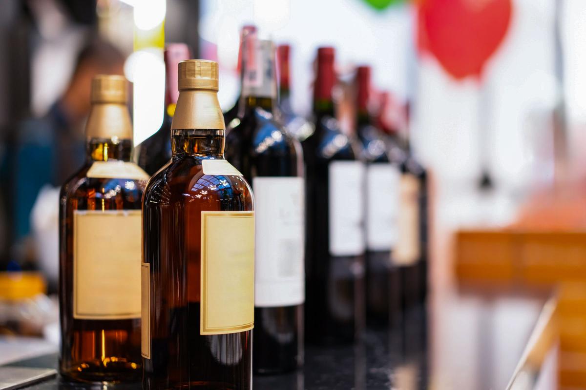 Occasional Heavy Drinking Could Triple Risk of Liver Damage for People With MASLD: Study