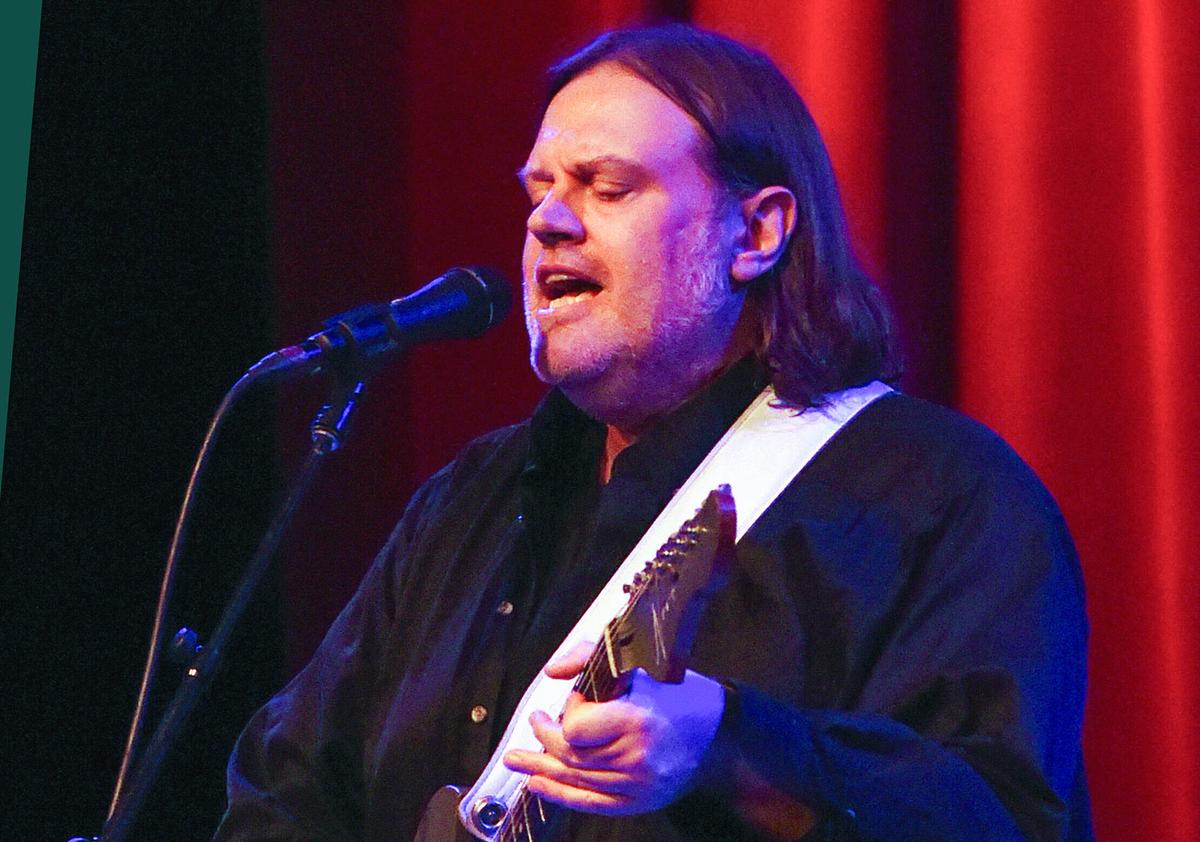 Singer-Songwriter Matthew Sweet Faces ‘Long, Uncertain Path to Recovery’ After Stroke