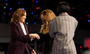 Harris Joined by Beyonce at Houston Rally Focused on Abortion