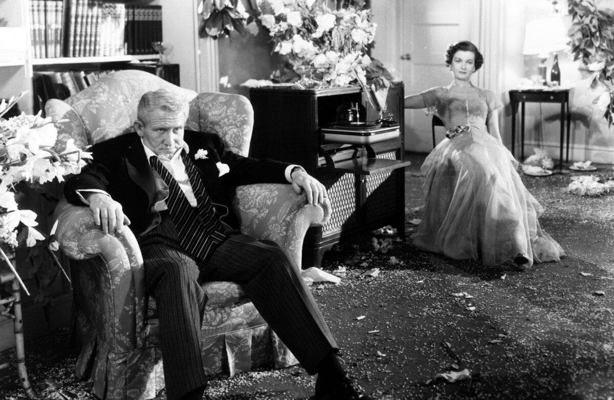 Stanley T. Banks (Spencer Tracy) and Ellie Banks (Joan Bennett), in “Father of the Bride.” (MovieStillsDB)
