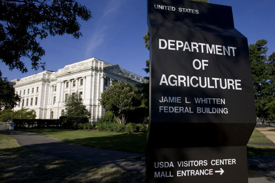 Federal Board Blocks Thousands of Trump Admin Terminations