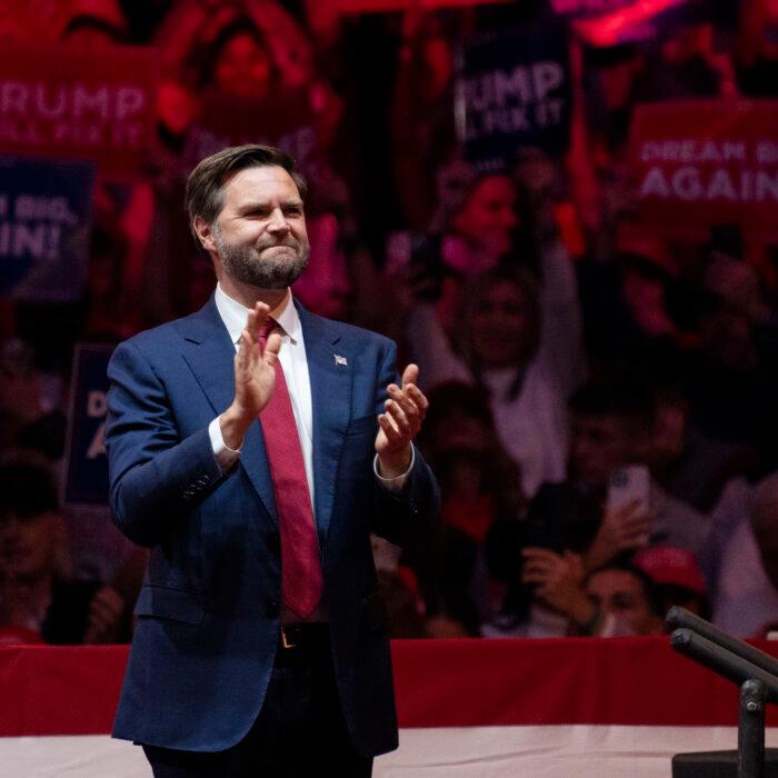 JD Vance Delivers Remarks in Saginaw, Michigan