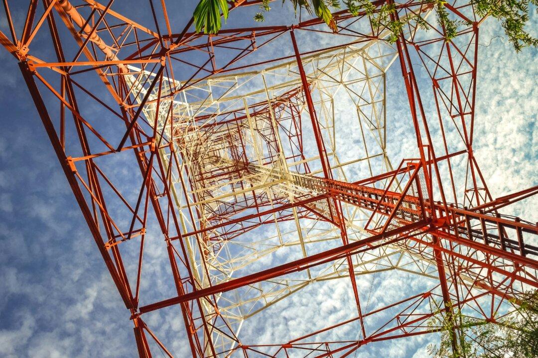 Sell the Spectrum’s Beachfront Property