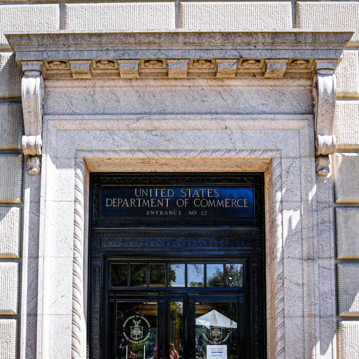 US Lawmakers Call for Risk Assessment of China’s Photonic Chipmakers