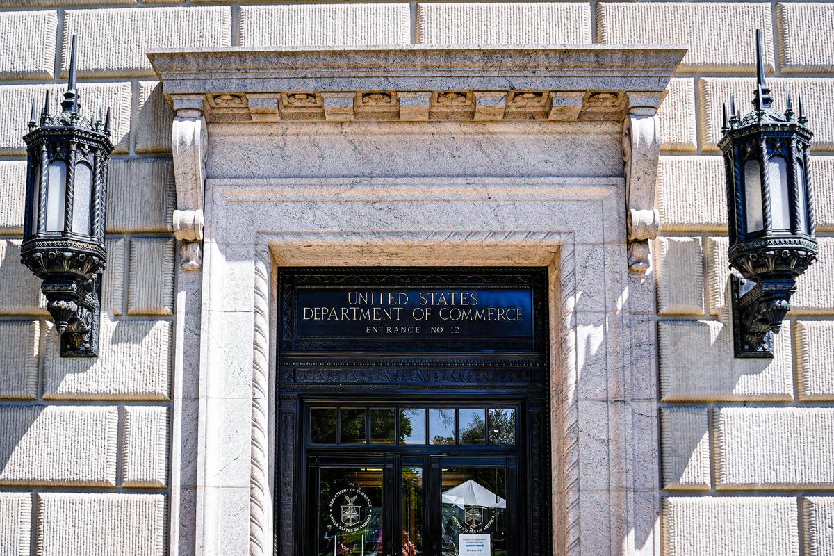 US Lawmakers Call for Risk Assessment of China’s Photonic Chipmakers