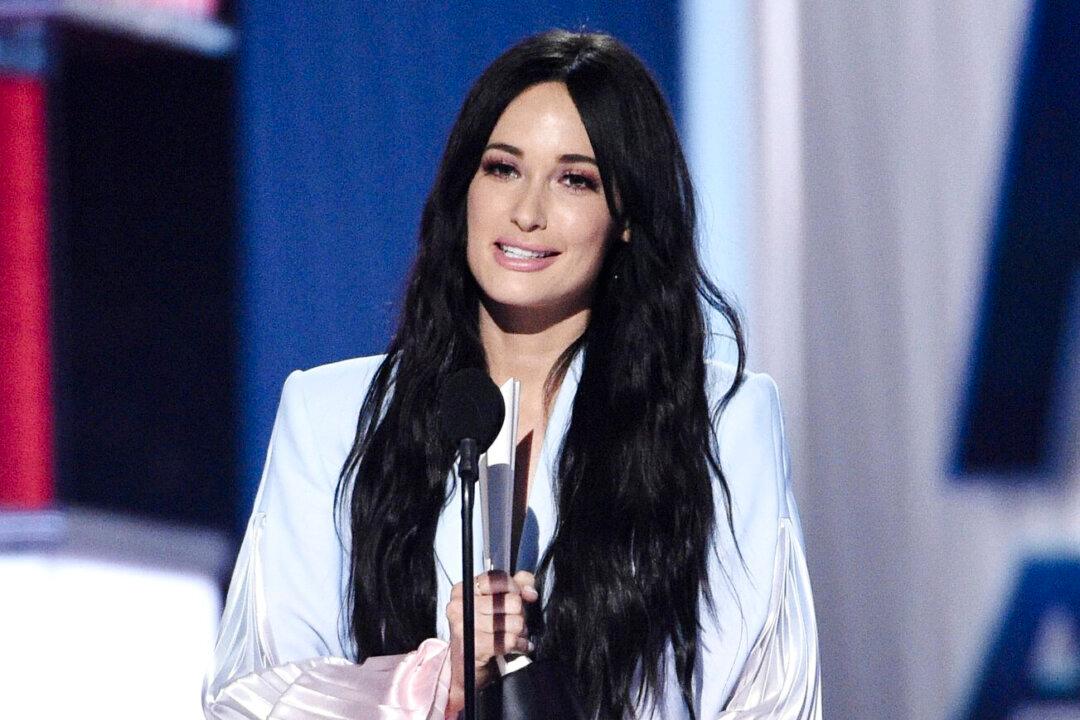 Singer Kacey Musgraves Says Her ‘Brave Dog’ Is Recovering After Tangling With Rattlesnake