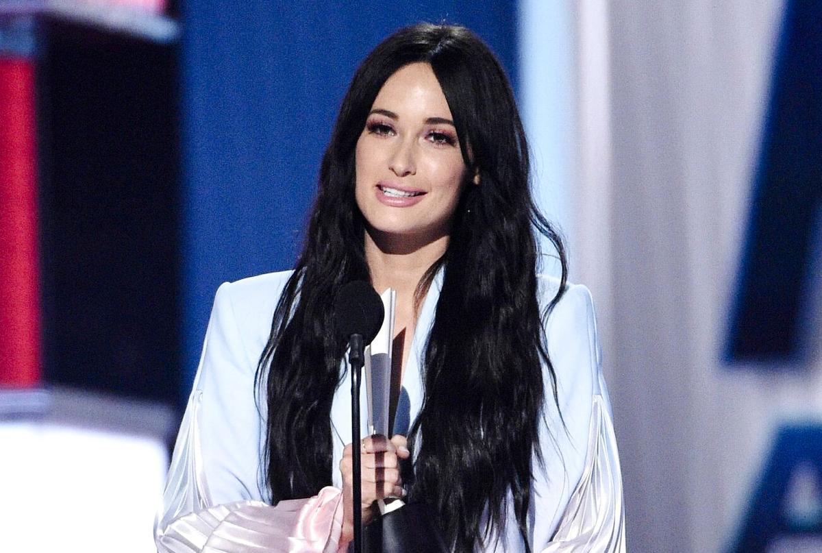 Singer Kacey Musgraves Says Her ‘Brave Dog’ Is Recovering After Tangling With Rattlesnake