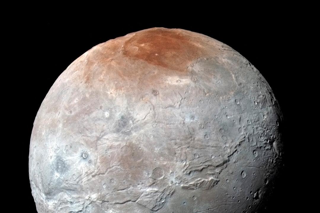 Webb Telescope Reveals Surprising Details of Pluto’s Moon Charon