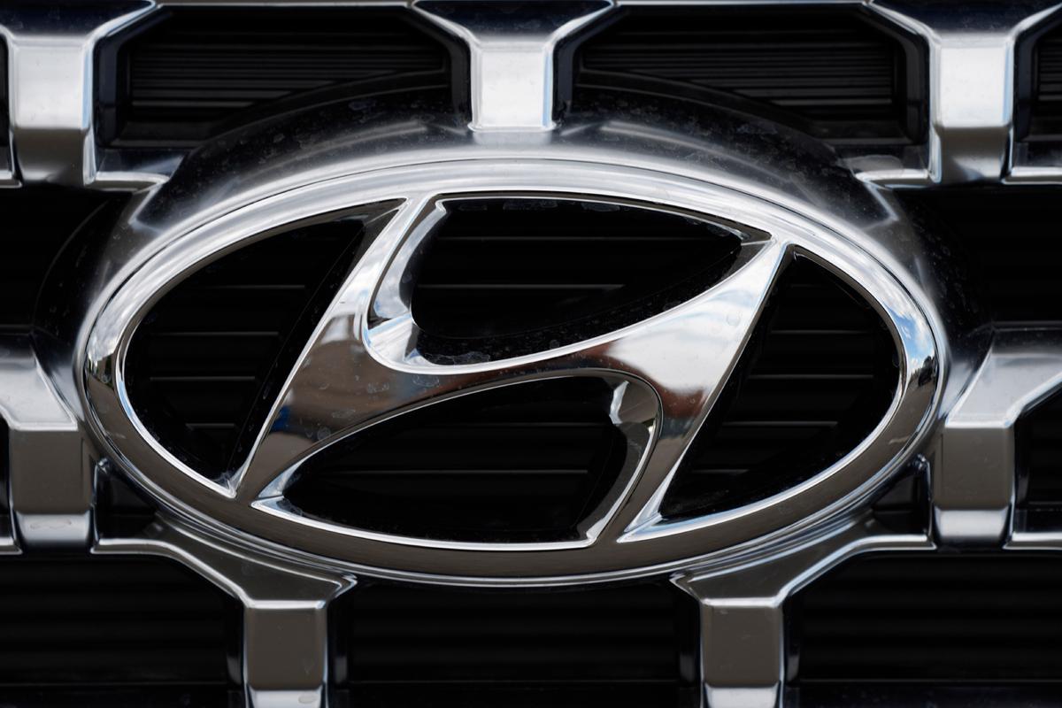 Hyundai Recalls Hydrogen Fuel Cell Vehicles Due to Fire Risk and Tells Owners to Park Them Outdoors