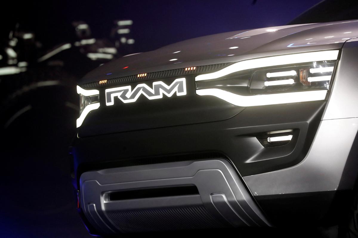 Faulty Instrument‑Panel Display Prompts Recall of 72,500 Ram Trucks