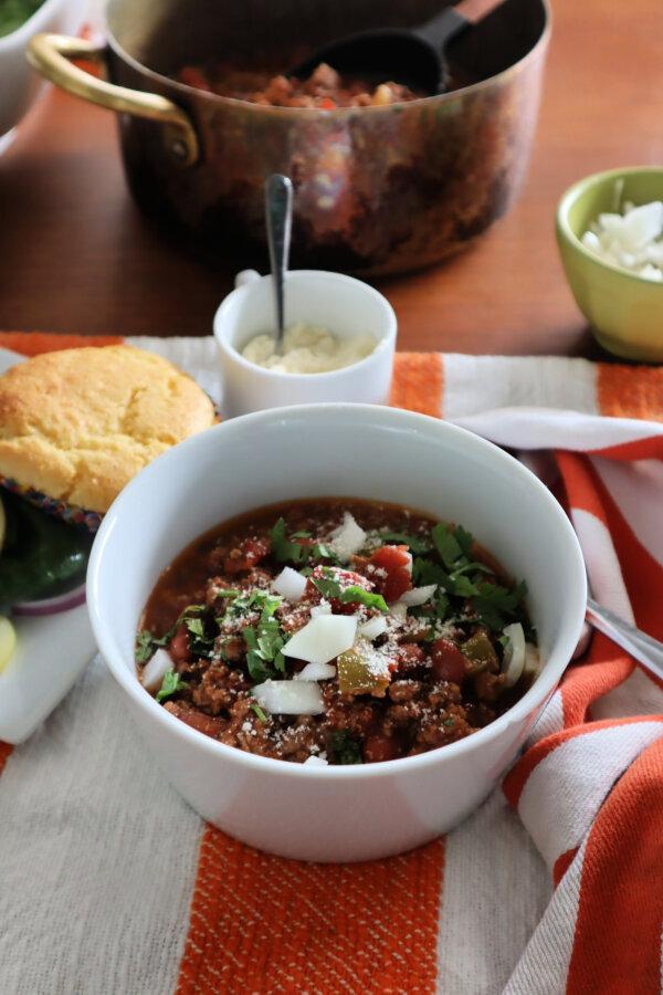 With a Simple Salad and Dessert, This Small-Batch Chili Feeds 2 for Under $15