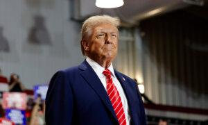Trump Sues CBS Over â60 Minutesâ Interview With Harris