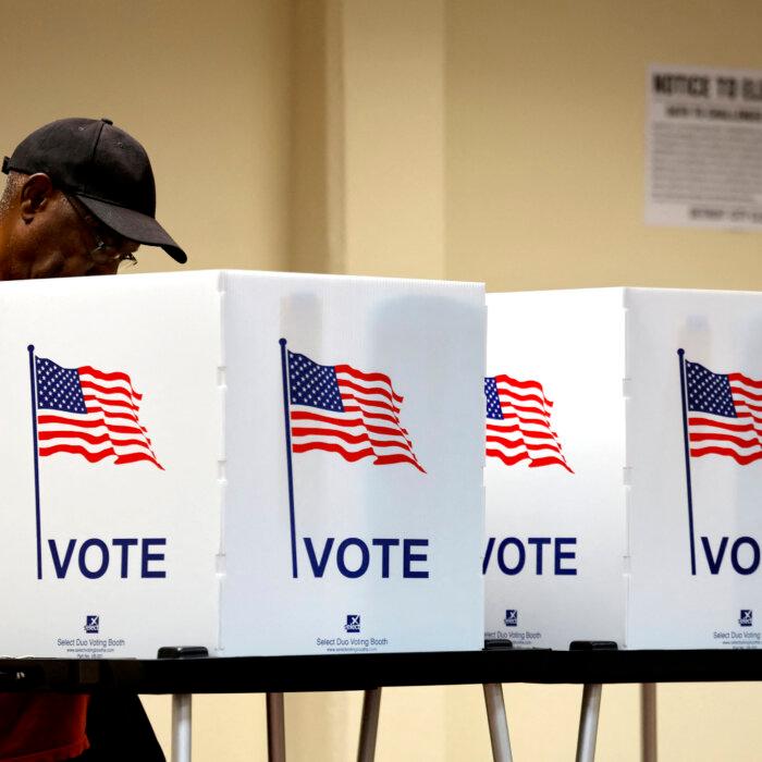 DOJ to Post Officials in 27 States to Monitor Voting Rights Compliance on Election Day
