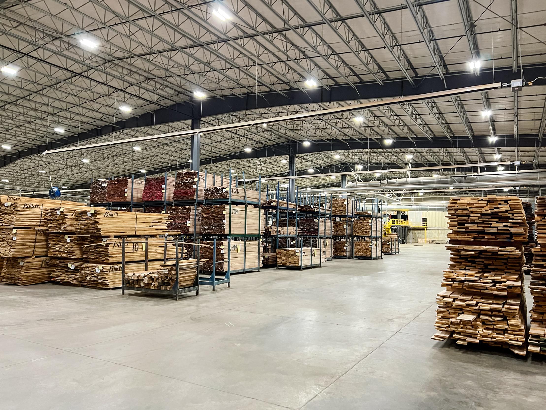 Insiders Say Trump’s Tariffs Could Revive This Dying US Industry | USNN World News image-5753059