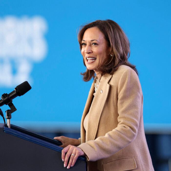 Harris Campaigns in Lansing, Michigan