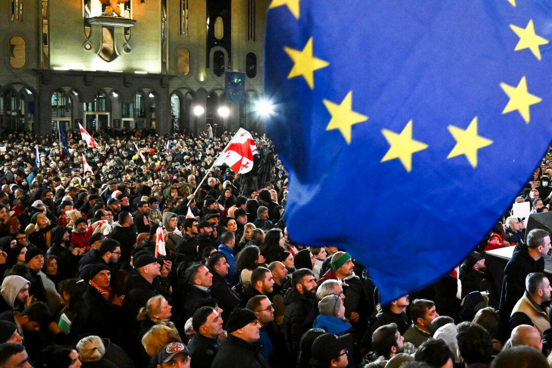 Georgian Activists Mount 2nd Protest After Ruling Party’s Electoral Win