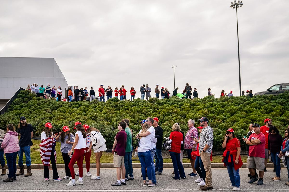 Republicans See Optimistic Signs in Battleground Georgia thumbnail