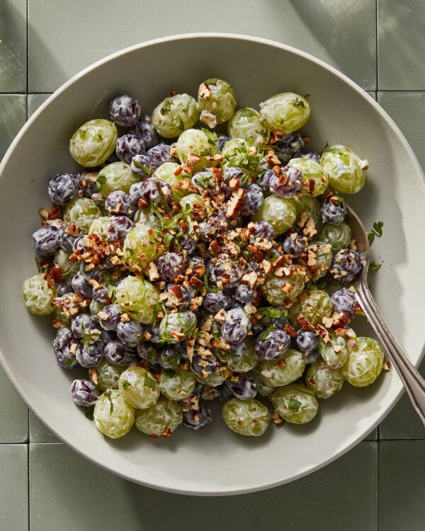 Creamy Grape Salad Will Disappear in Seconds This Thanksgiving