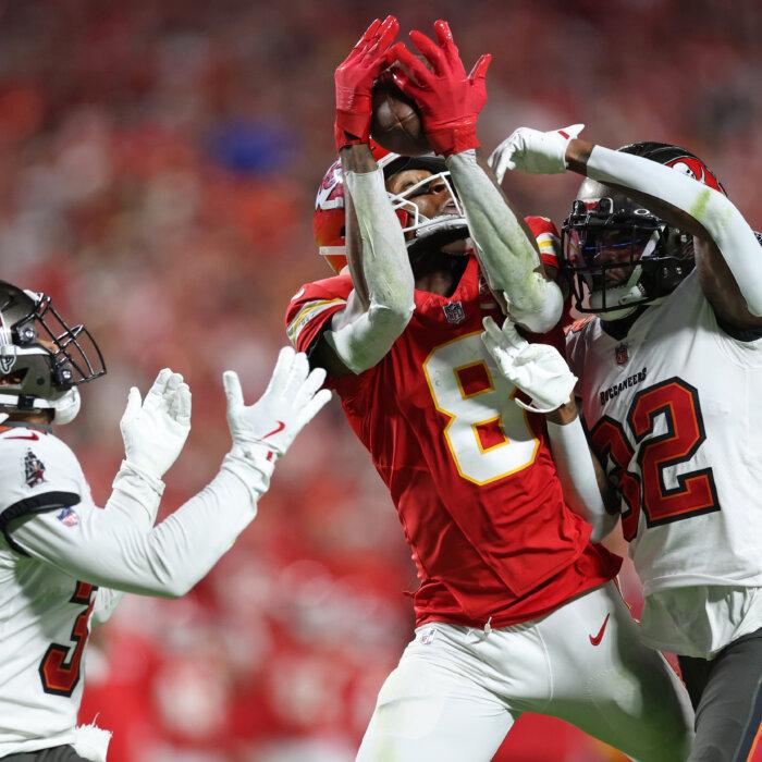 DeAndre Hopkins Now a Threat for Chiefs