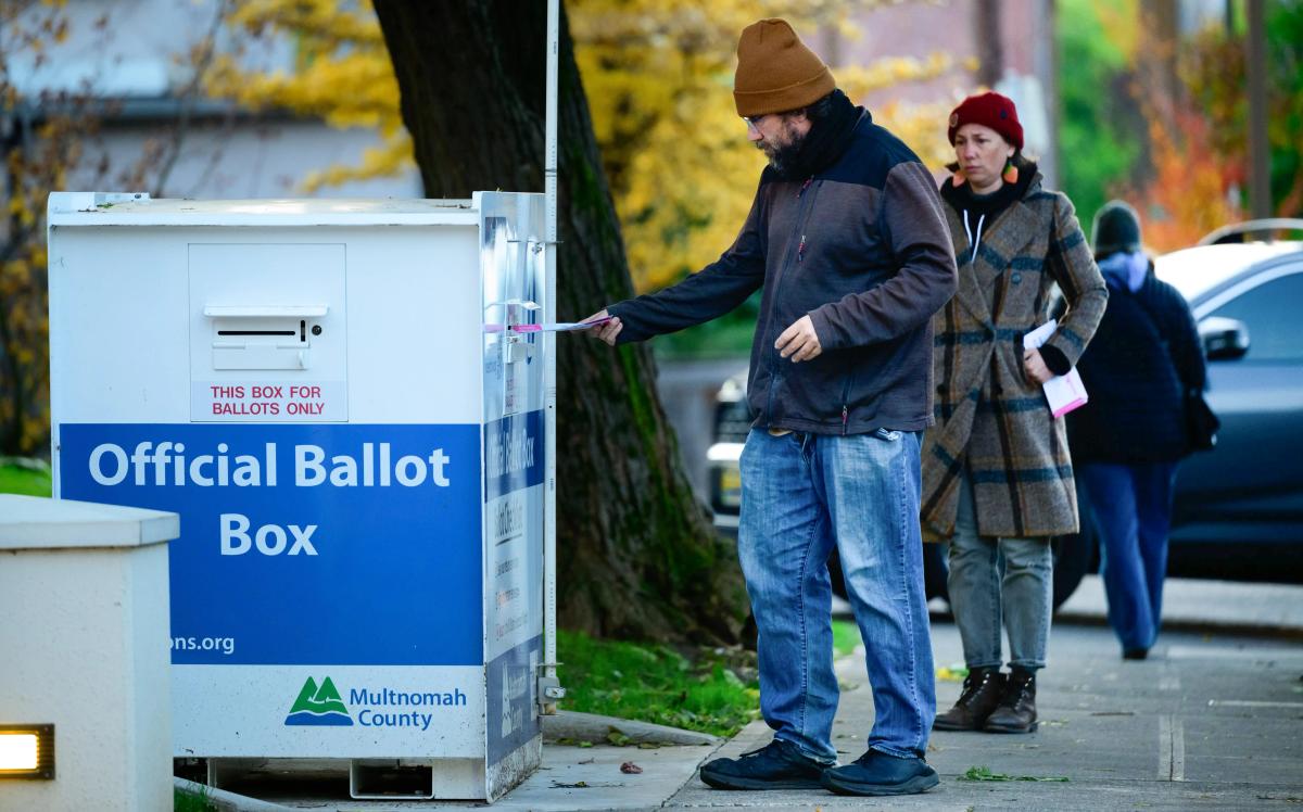 Oregonians to Vote on Universal Basic Income, Ranked Choice Voting
