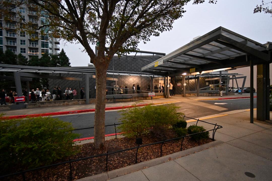 DeKalb County Announces Bomb Threats at 5 Voting Precincts