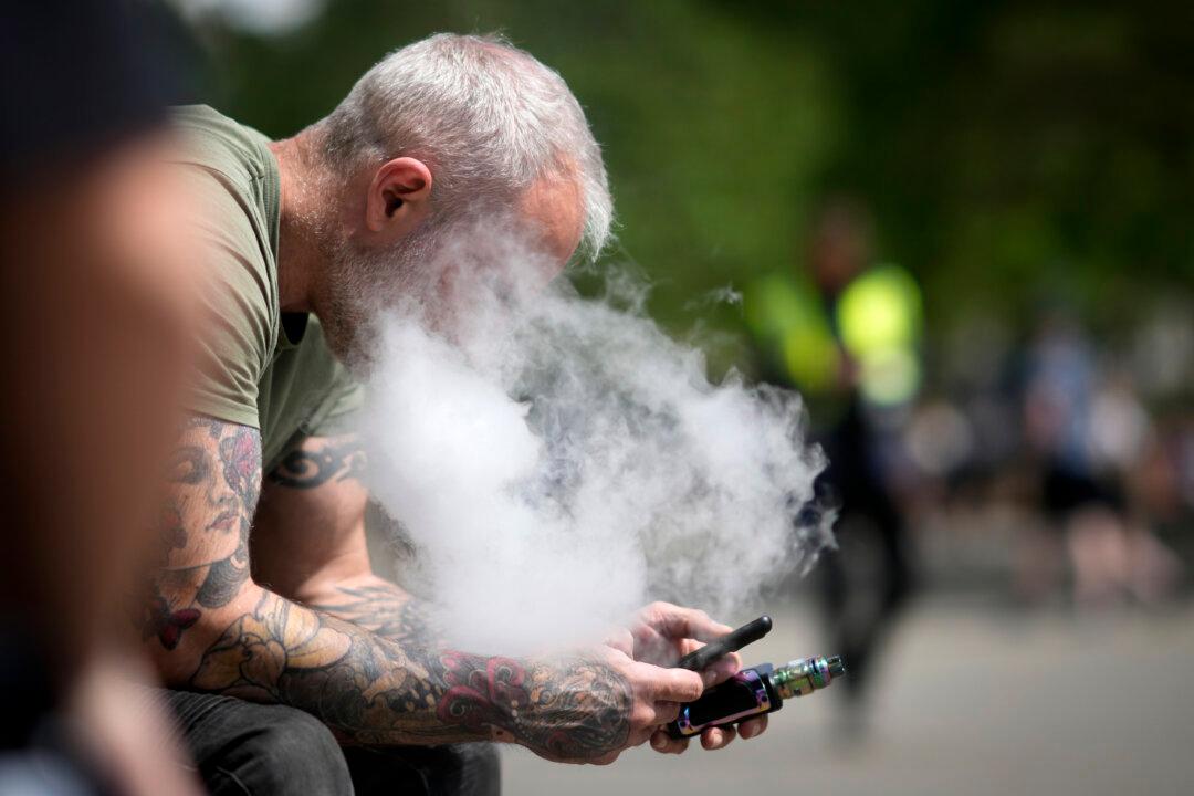 Disposable E-cigarette Ban ‘Unlikely’ to Tackle Vaping Rates, Researchers Warn