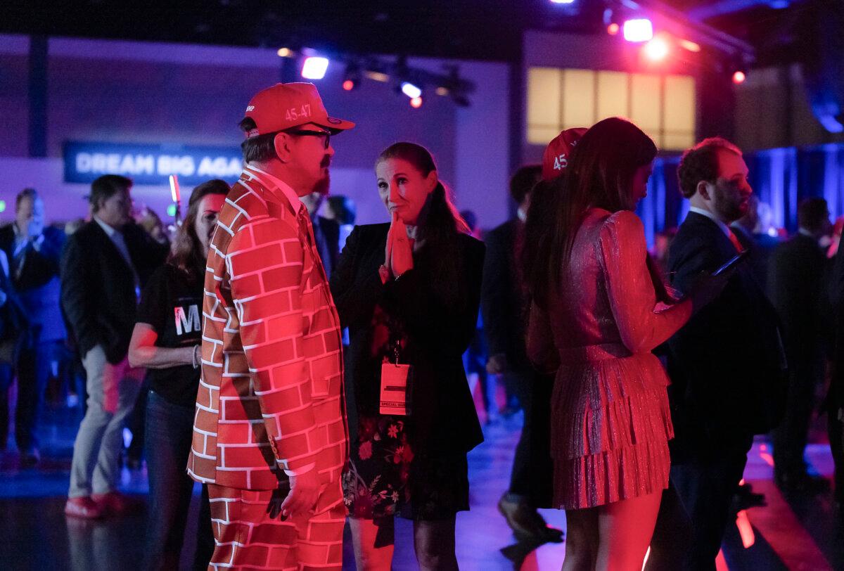Blake Marnell, 60, of San Diego, Calif., wears a brick wall-themed suit symbolizing the United States border wall at an election watch night event hosted by Donald Trump in West Palm Beach, FL, on Nov. 5, 2024. (John Fredricks/The Epoch Times)