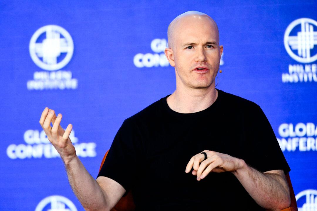 Coinbase Leadership Says SEC Will Drop Its Lawsuit Against the Exchange