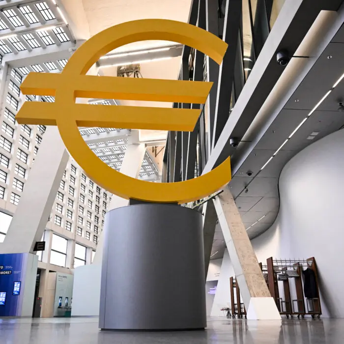 Eurozone Inflation Falls to 2 Percent, Hitting European Central Bank Target