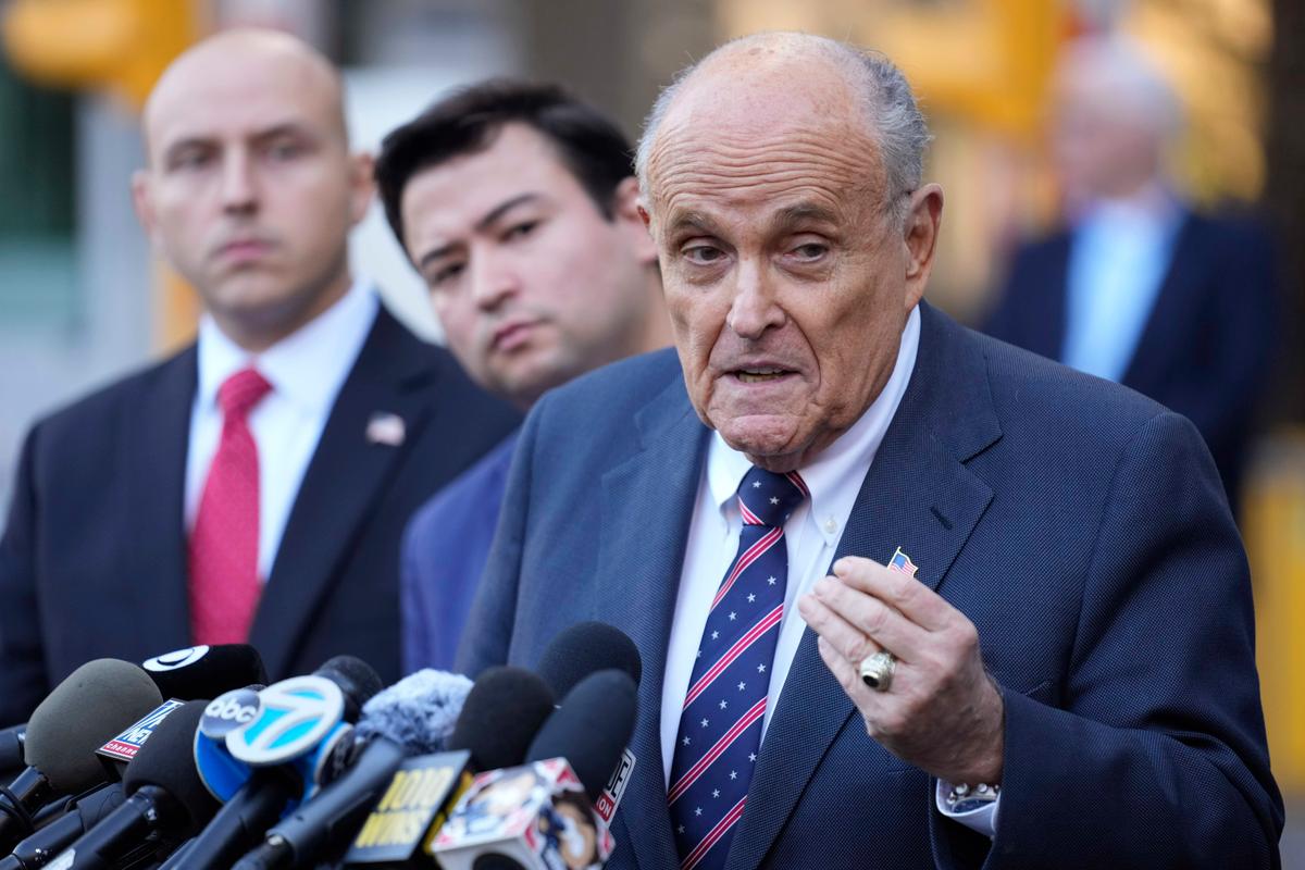 Giuliani Reaches Settlement With Ex-Georgia Election Workers in Defamation Case
