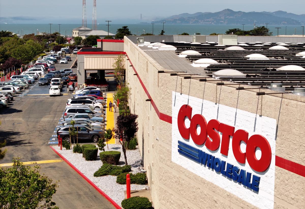 Teamsters Accuse Costco of Rejecting 98 Percent of Contract Demands thumbnail