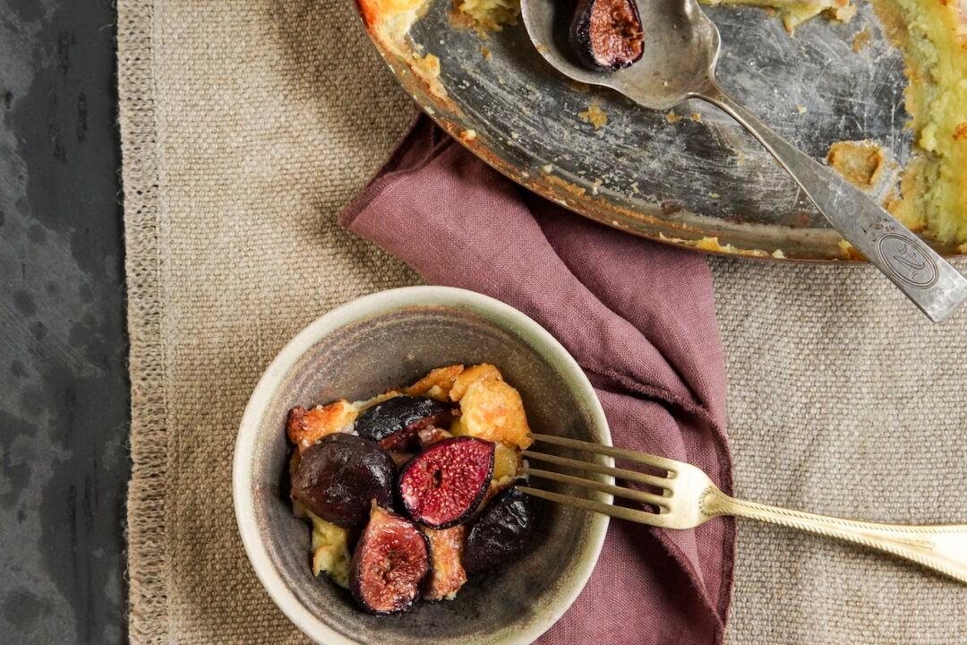 This French Holiday Dessert Features Figs and Lemons