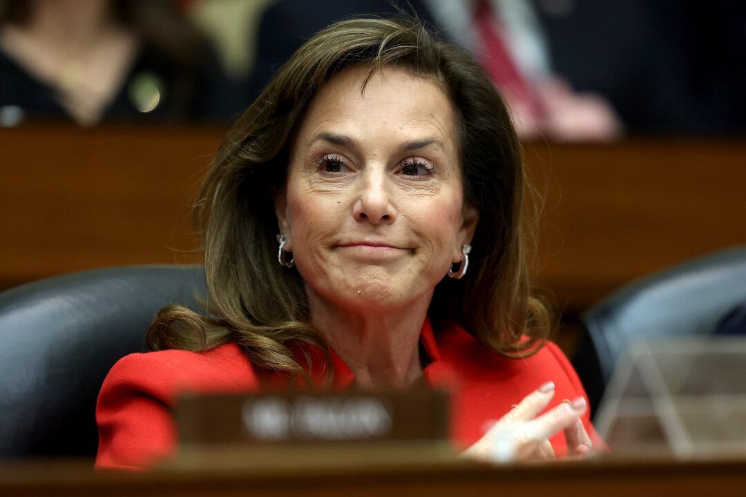 House GOP Elects Lisa McClain as Conference Chair