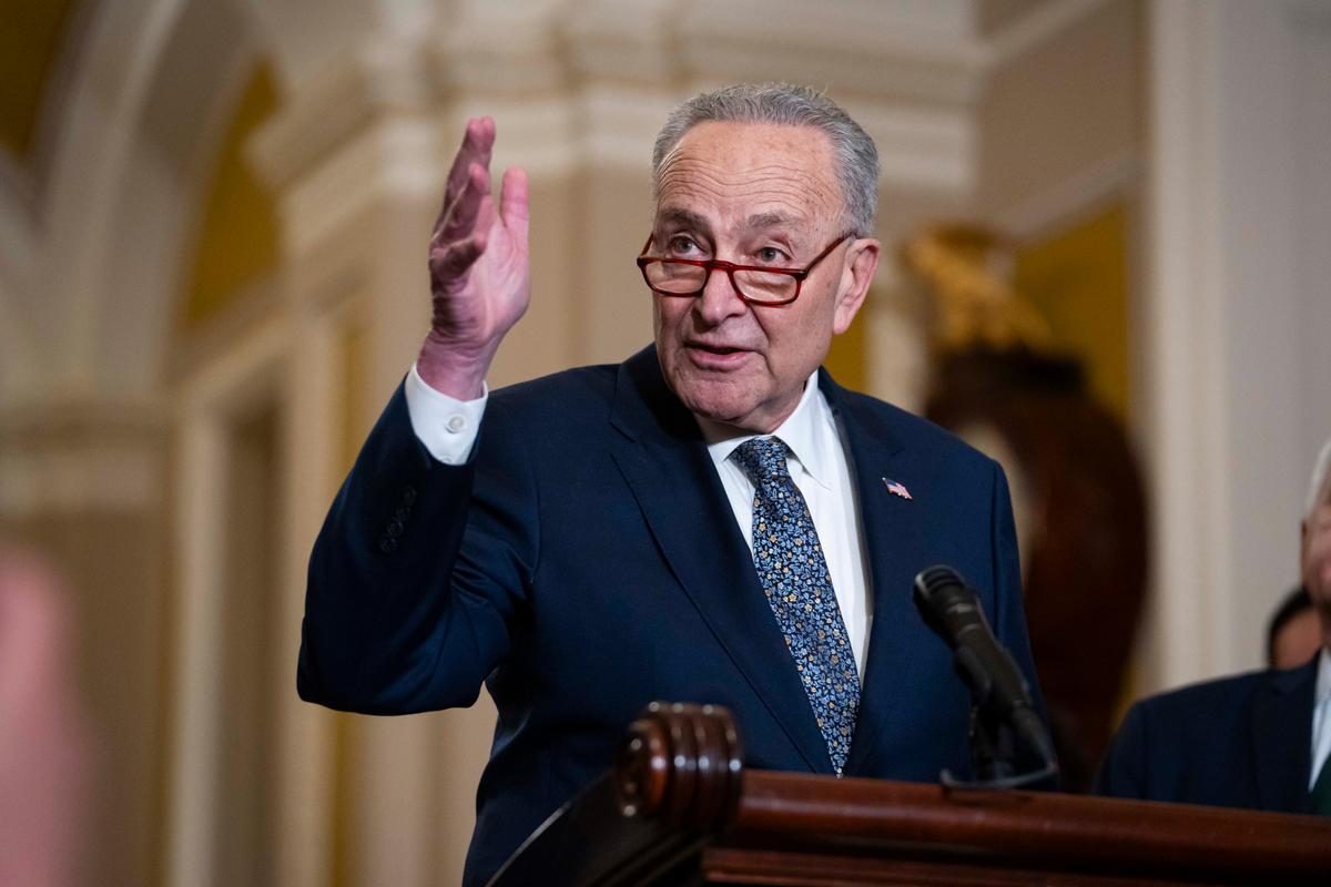 Schumer Calls on Feds to Deploy Declassified Technology That Can Identify Drones thumbnail