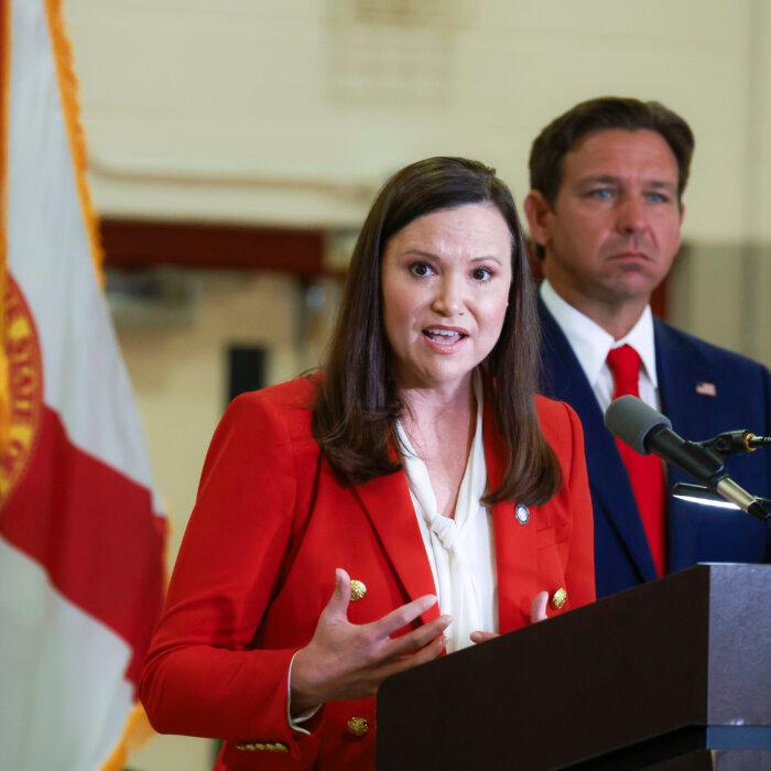 Florida AG Sues FEMA Over Alleged Discrimination Against Trump Supporters