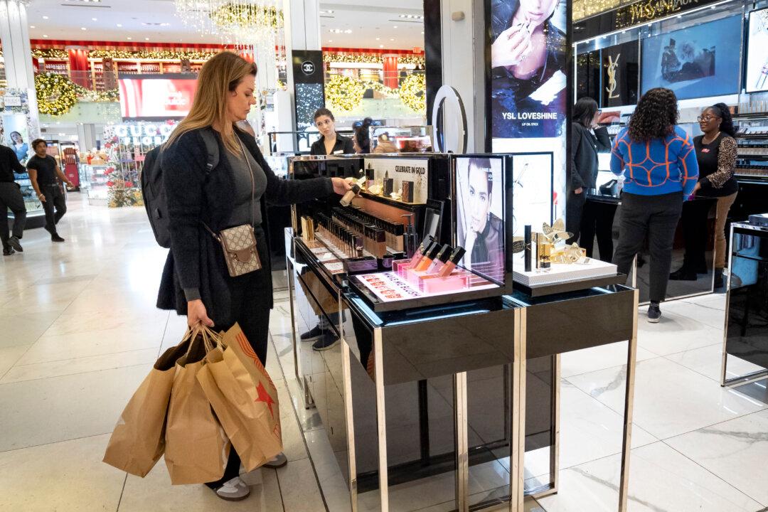 EPA Flags Silicone Chemical D4 as Risk to Humans, Wildlife