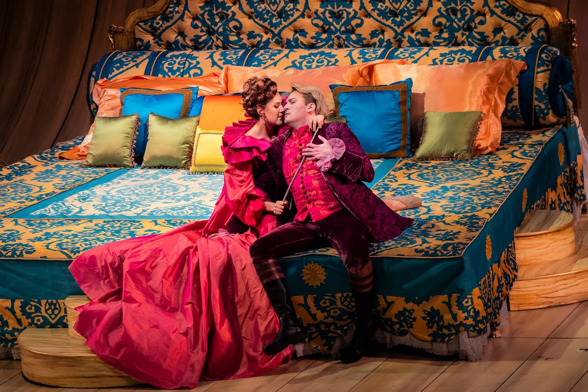 Countess Almaviva (Federica Lombardi) and Count Almaviva (Gordon Bintner) have a rocky marriage, thanks to the Count's wandering eye, in "The Marriage of Figaro." (Liz Lauren)
