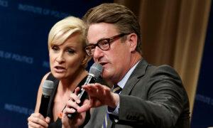 Scarborough, Brzezinski of âMorning Joeâ Met With Trump at Mar-a-Lago