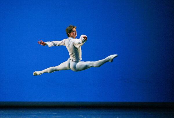Russian Ballet Star Vladimir Shklyarov Dies After Falling From 5th Floor Balcony