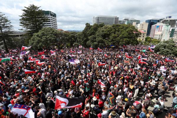 40,000 Complete Long March to Parliament Against Bill Limiting Unique Maori Rights