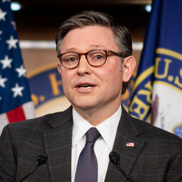 House Speaker Johnson Dismisses Possibility of Tying Ukraine Aid to Stopgap Spending Bill