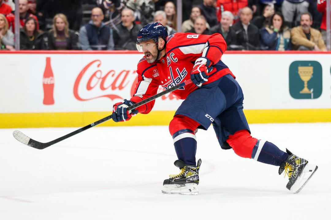 Russian Star Ovechkin Chases More Than Just Goals in Pursuit of Gretzky’s All-Time Scoring Record