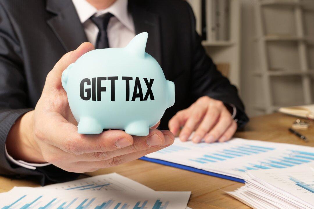 What You Need to Know About Gift Taxes in 2025