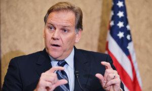 Trump Aide Shoots Down Mike Rogers FBI Director Speculation: âNot Happeningâ