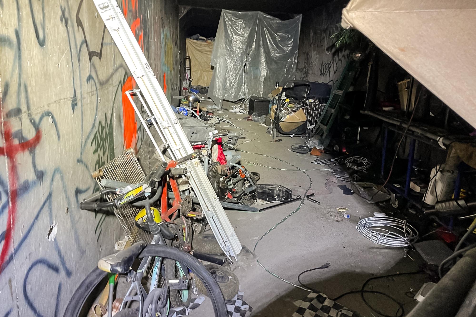 Hidden Homeless Gamble With Danger in Las Vegas Tunnels 10 image-5767515