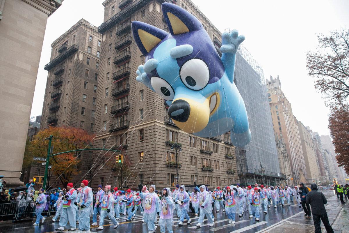 The Bluey balloon during the annual Thanksgiving Day Parade in New York on Nov. 28, 2024. (Kena Betancur/Getty Images)