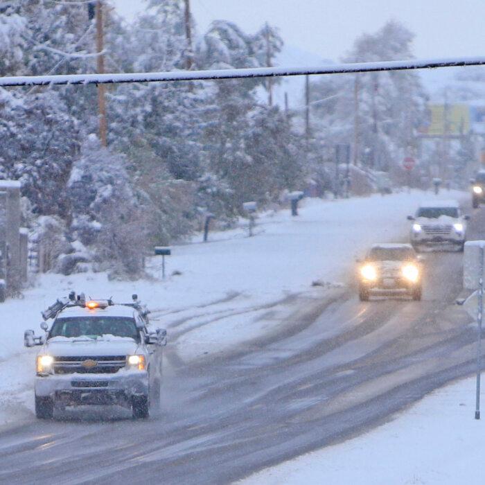 New Mexico Governor Declares Emergency as Western Winter Storm Leaves Thousands Without Power