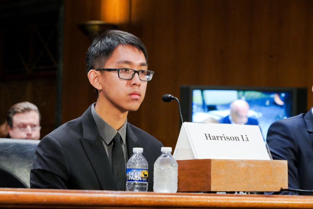 China Confirms Return of 4 Nationals as 3 Americans Arrive in US